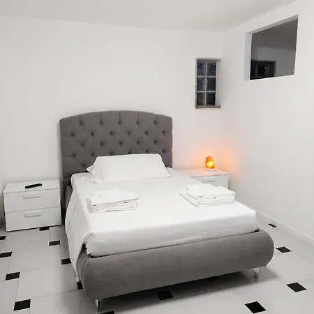 Daire Modern In With Terrace, 75 M² *
